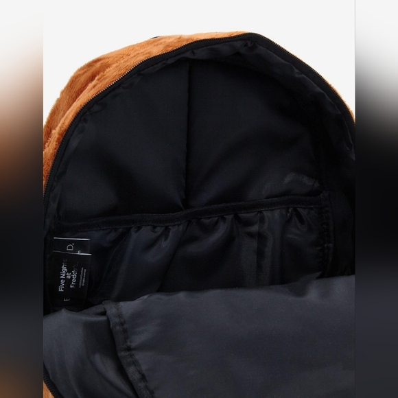 Five Nights at Freddy's Figural Plus Backpack Glow in the Dark Bear School Bag - Picture 4 of 4